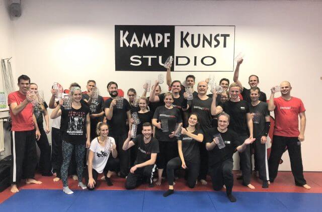 Krav Maga mit Bierkrug – Prost aus dem Kampfkunst-Studio München